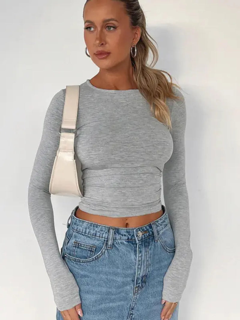 Plain Long Sleeve Cropped Tee ✨ Casual round Neck Crop Top for Ladies 💁‍♀️ Perfect for Music Festivals 🎶 #WomensFashion #CropTop #MusicFestivalStyle