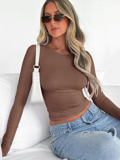 Plain Long Sleeve Cropped Tee ✨ Casual round Neck Crop Top for Ladies 💁‍♀️ Perfect for Music Festivals 🎶 #WomensFashion #CropTop #MusicFestivalStyle